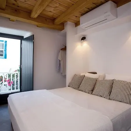 The Pelican Heritage House. Apartment